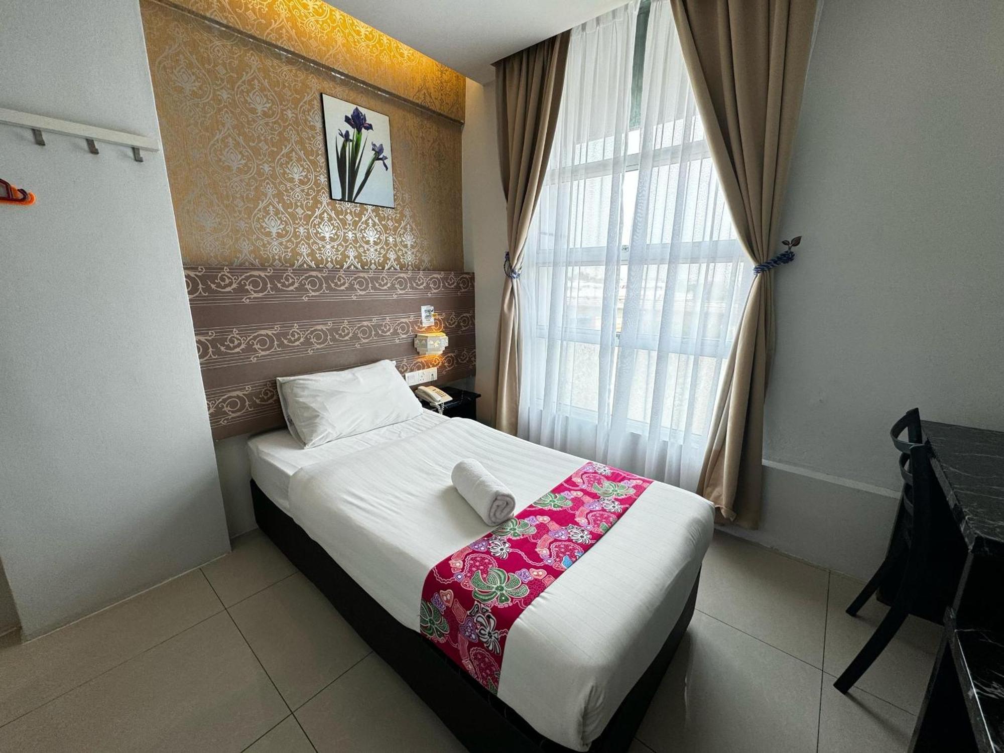 Best View Hotel Puchong Exterior photo